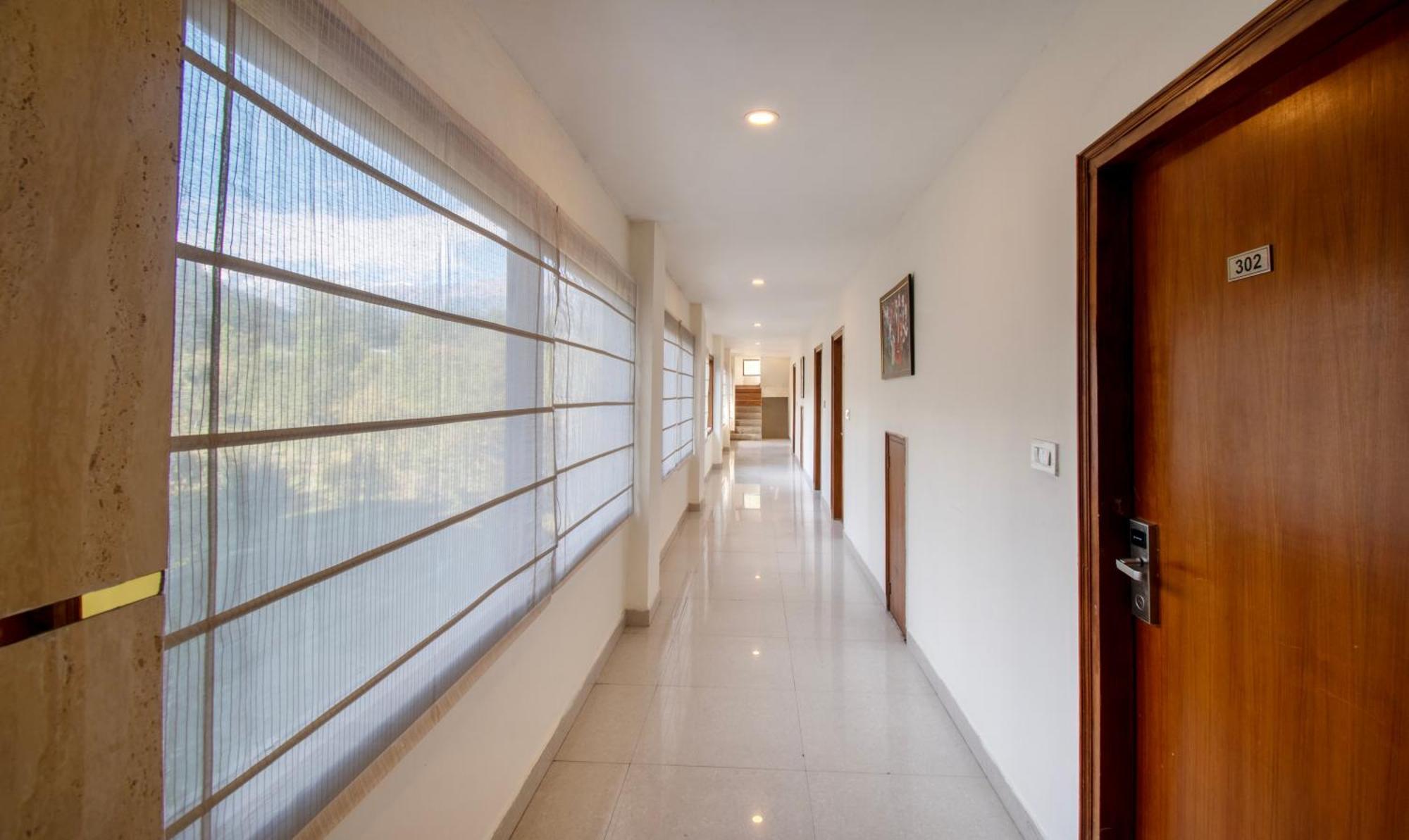 Ambika Residency, Near Hidimba Devi Temple Hotel Manāli Buitenkant foto