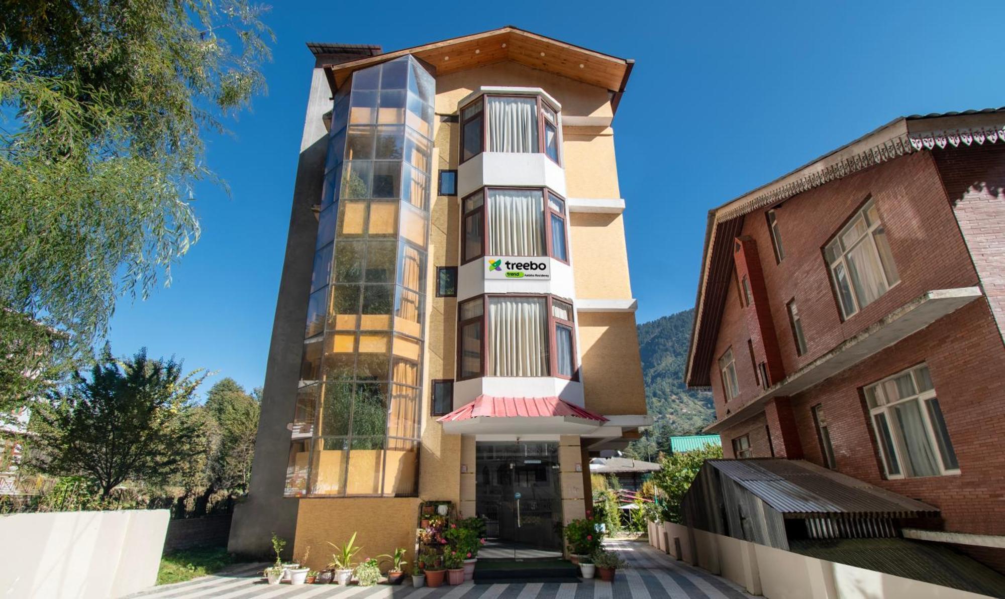 Ambika Residency, Near Hidimba Devi Temple Hotel Manāli Buitenkant foto